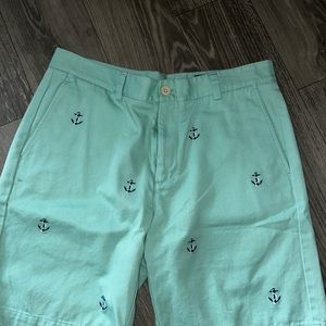 Vineyard vines shorts